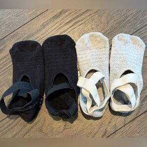 BKP Yoga Pilates Socks for Women Non Slip Grip Socks 2 Pair Worn 1x Black & Gray